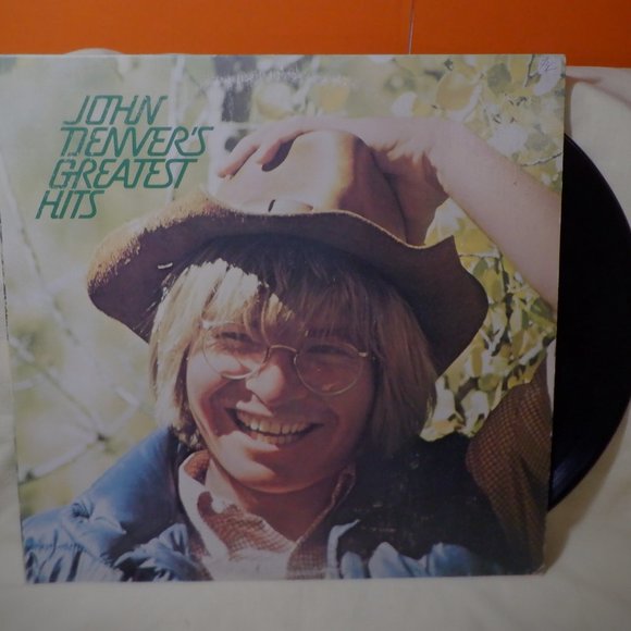 ~~~ JOHN DENVER ~~~ John Denver's Greatest Hits - Picture 1 of 2